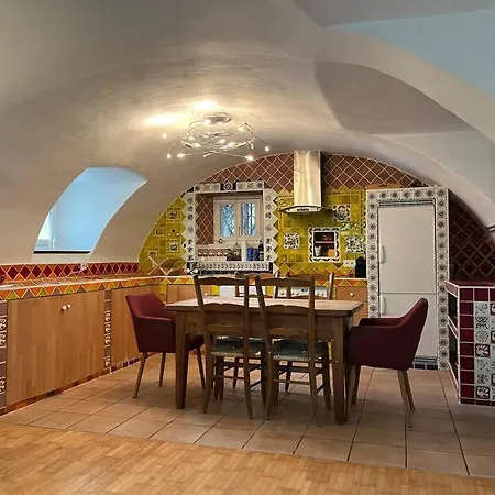 Charmantes Rustico An Guter Lage *