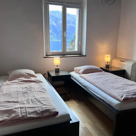 Appartement Charmantes Rustico An Guter Lage *