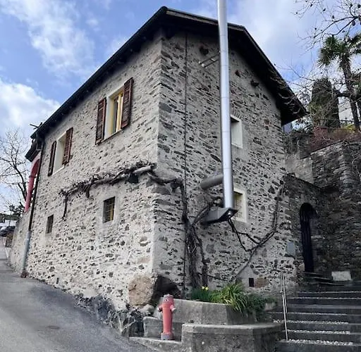 Charmantes Rustico An Guter Lage